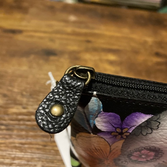 Anna by Anushka leather hand painted coin purse - Picture 9 of 10